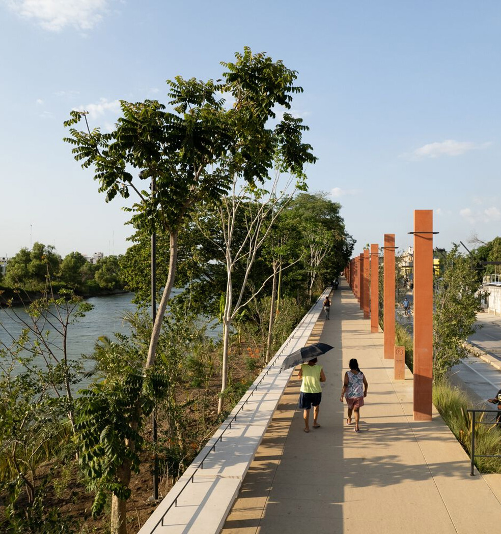 Malecón de Villahermosa sobre el Río Grijalva